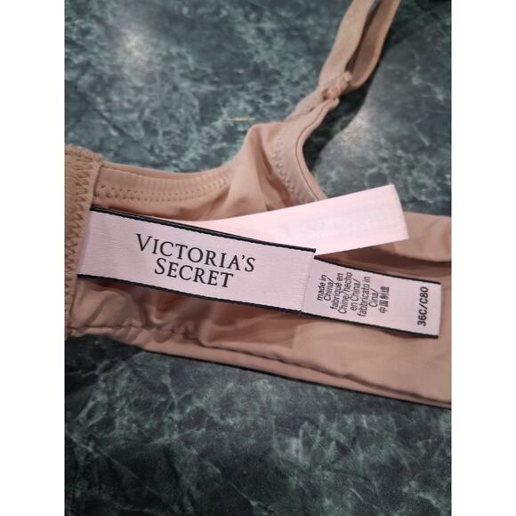 Victoria’s Secret T-shirt Push Up Full Coverage Convertible Bra Beige Nude 36C - Picture 5 of 10